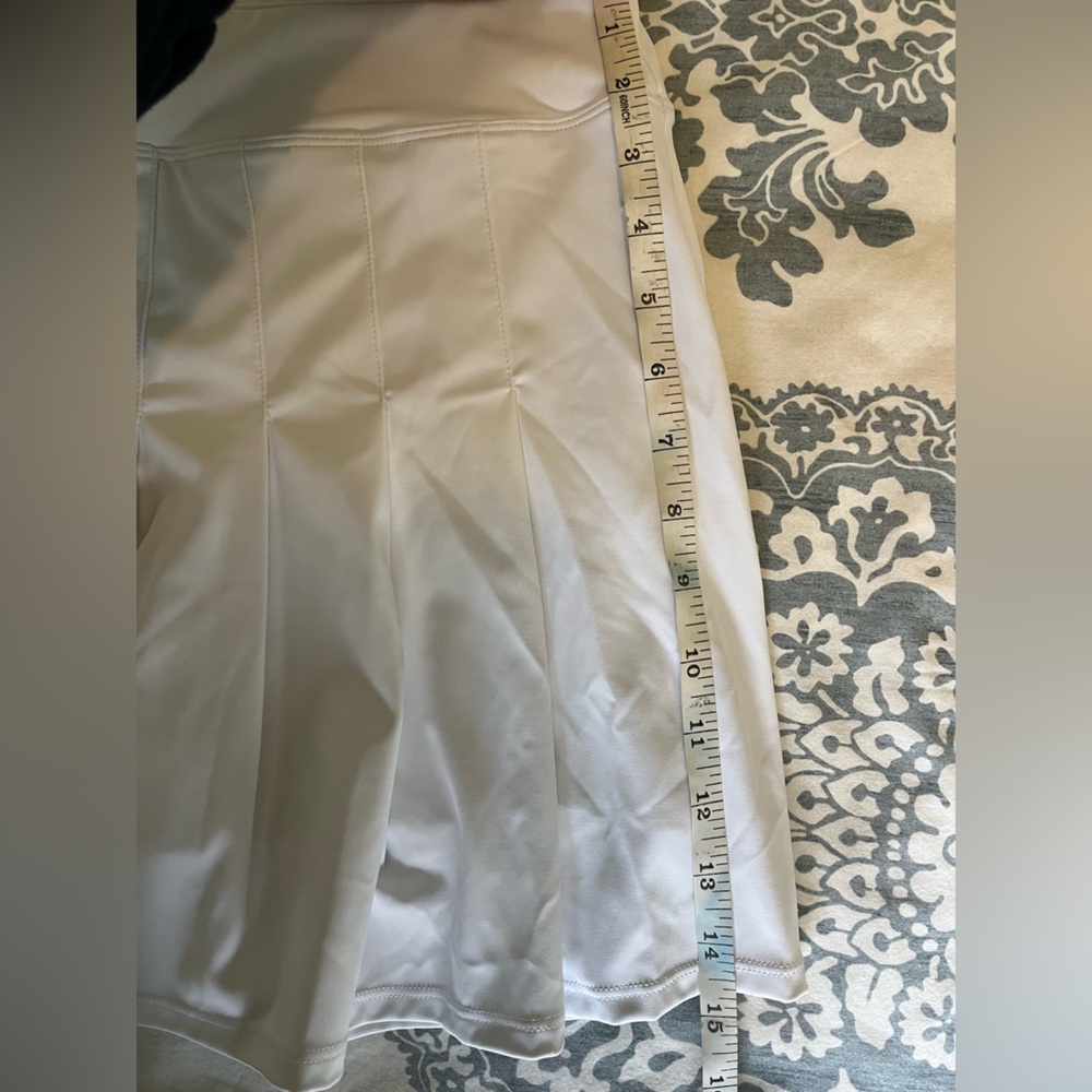HALARA White Tennis Skirt Pleated NWT size XS - Picture 7 of 7